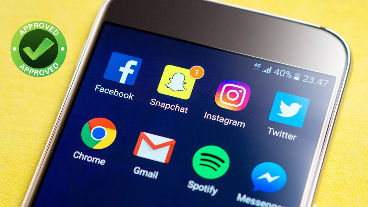 A cellphone with some apps on the home screen | Scott Legal, P.C. A cellphone with some apps on the home screen
