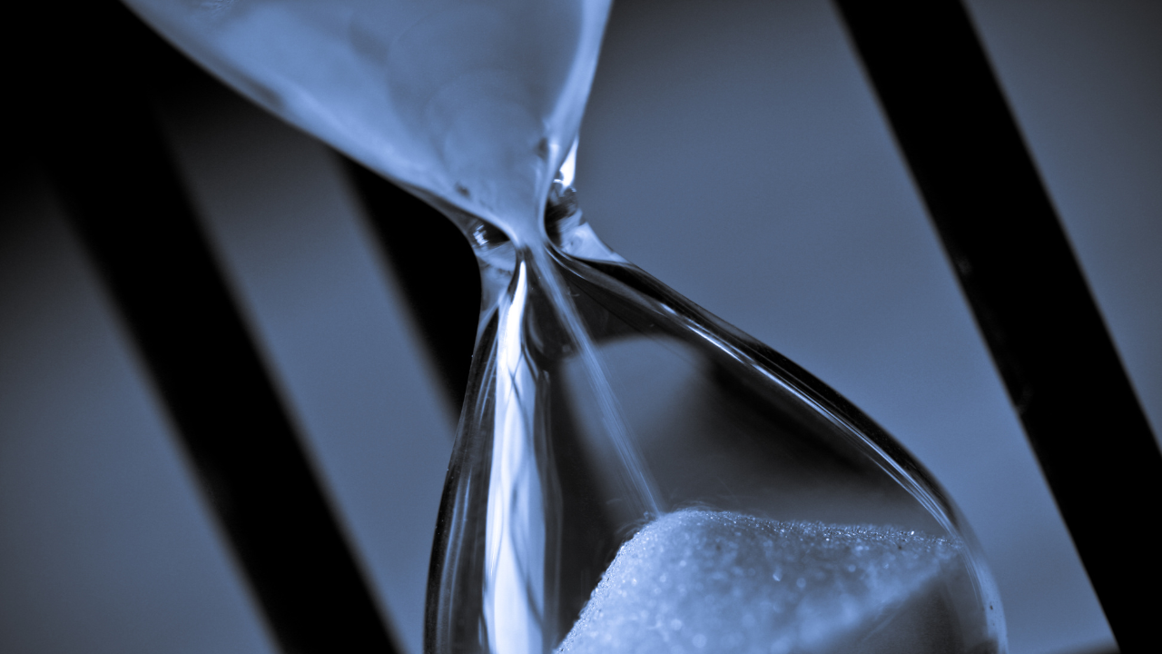An hour glass | Scott Legal, P.C. An hour glass