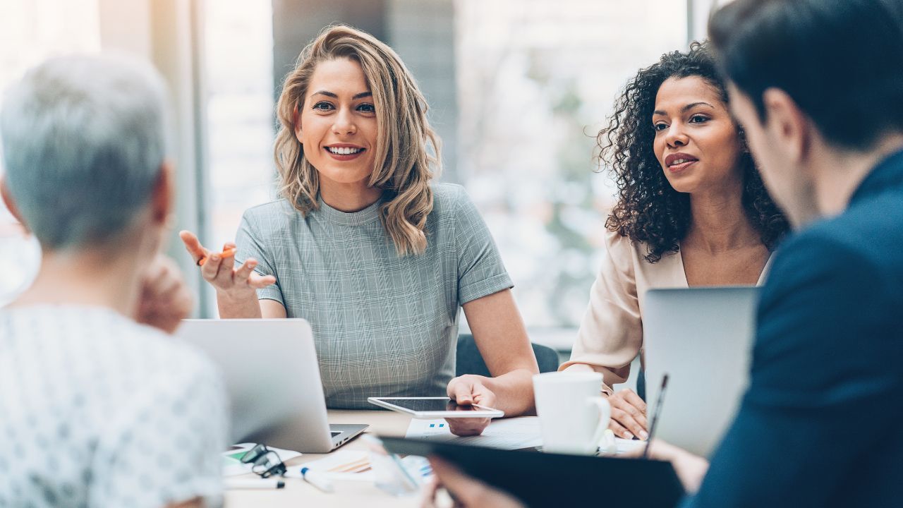 A discussion leader leading a discussion | Scott Legal, P.C. A discussion leader leading a discussion