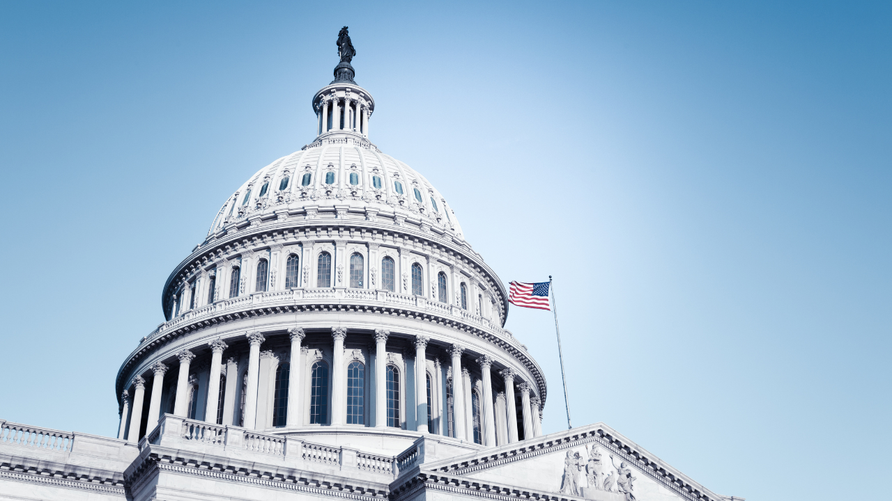 White house and US flag | Scott Legal, P.C. White house and US flag